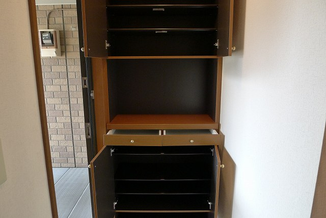 シューズボックス