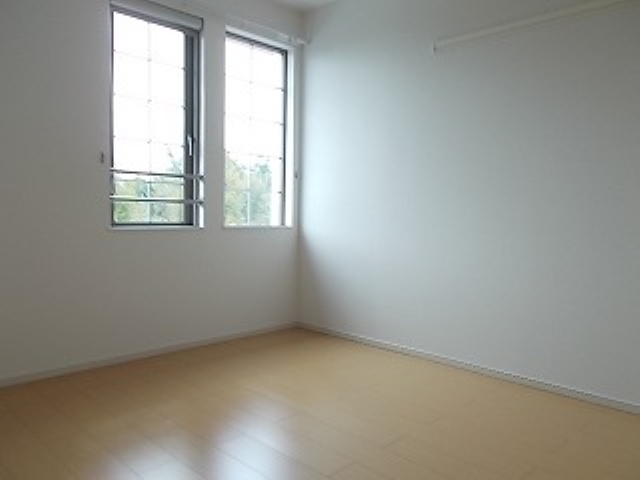 洋室5.9帖