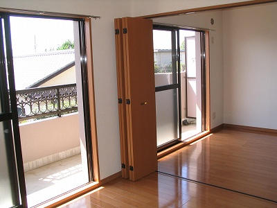 リビング・洋室