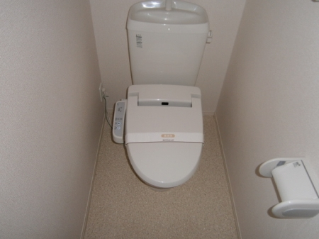 シャワートイレ