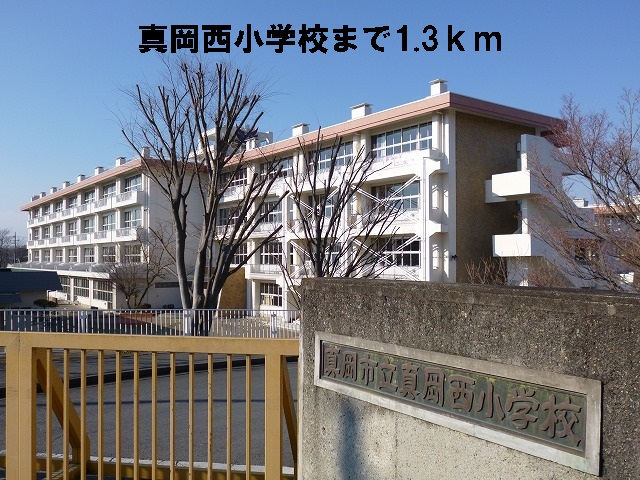 真岡西小学校