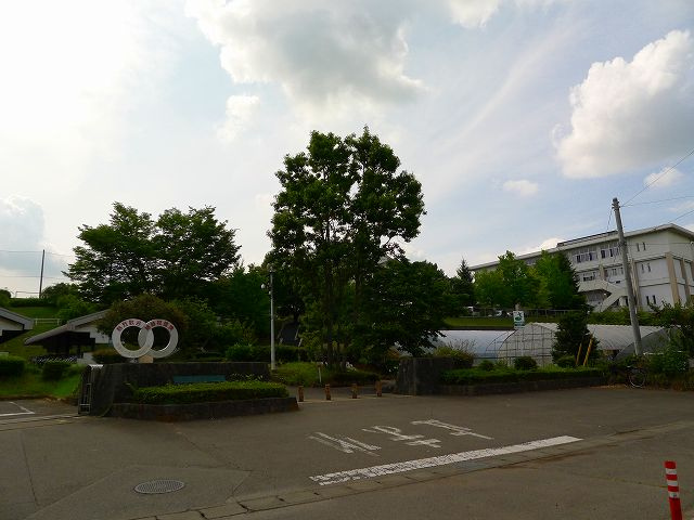 真岡西中学校