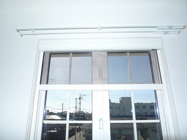 カーテンレール