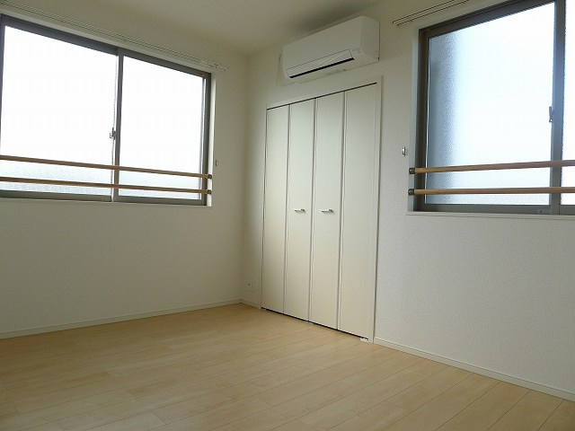 洋室5.6帖