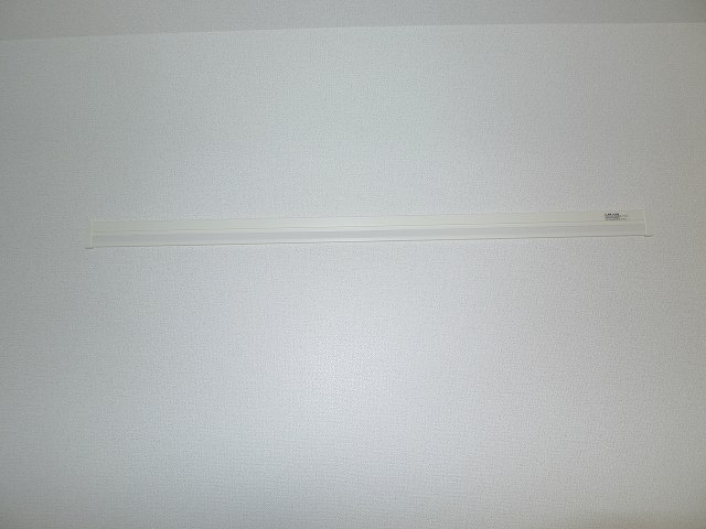 ウォールレール