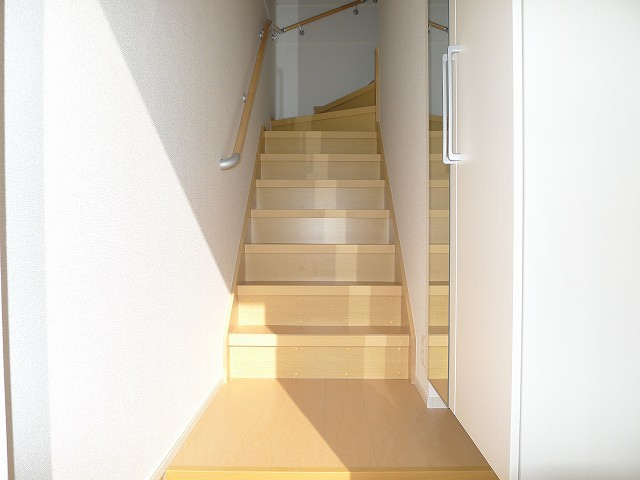 玄関　室内階段