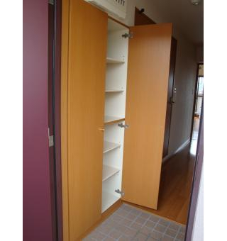 シューズボックス